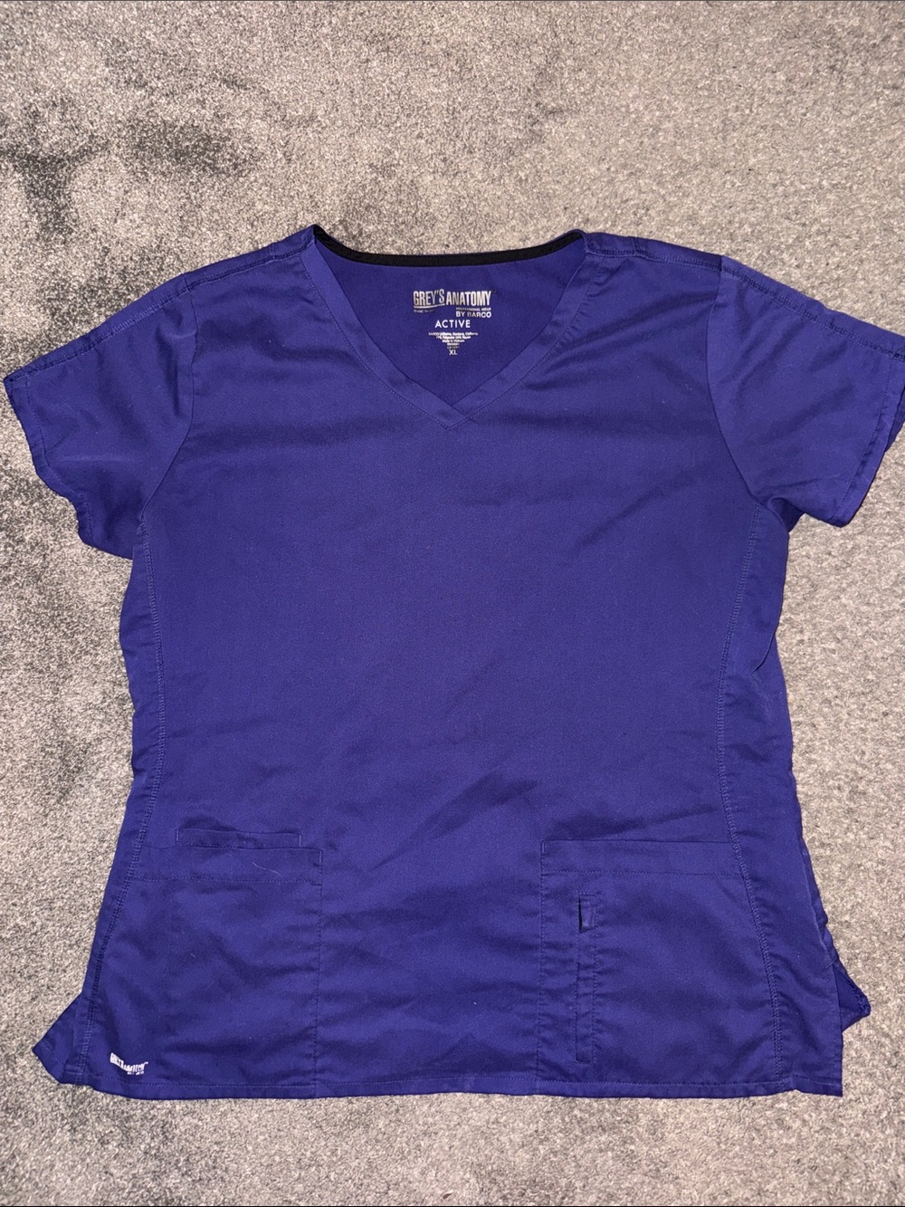 Grey's Anatomy Active Women's V-Neck Scrub Top